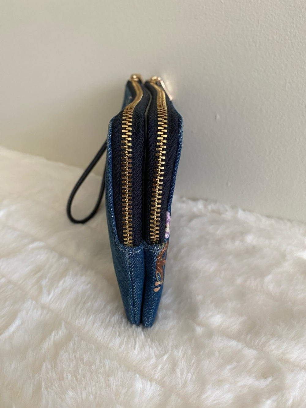 Coach Double Zip Wristlet in Painted Floral Denim - HARD TO FIND - Picture 6 of 16